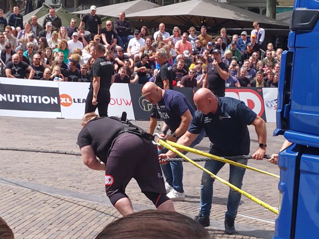 Frank de Heus, Dennis van Beusekom, sterkste man van nederland, zondag, 7 juli, 2024, finale, Brinkplein, Deventer