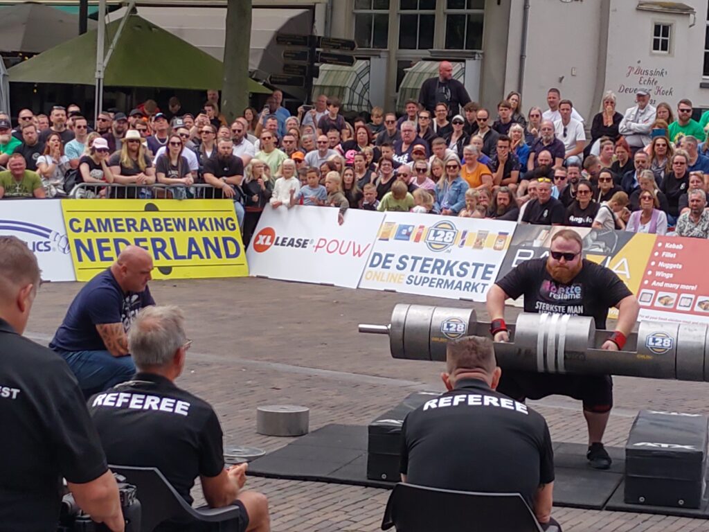 Frank de Heus, Dennis van Beusekom, sterkste man van nederland, zondag, 7 juli, 2024, finale, Brinkplein, Deventer