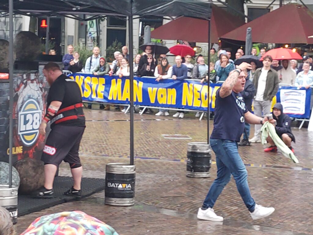 Frank de Heus, Dennis van Beusekom, sterkste man van nederland, zondag, 7 juli, 2024, finale, Brinkplein, Deventer