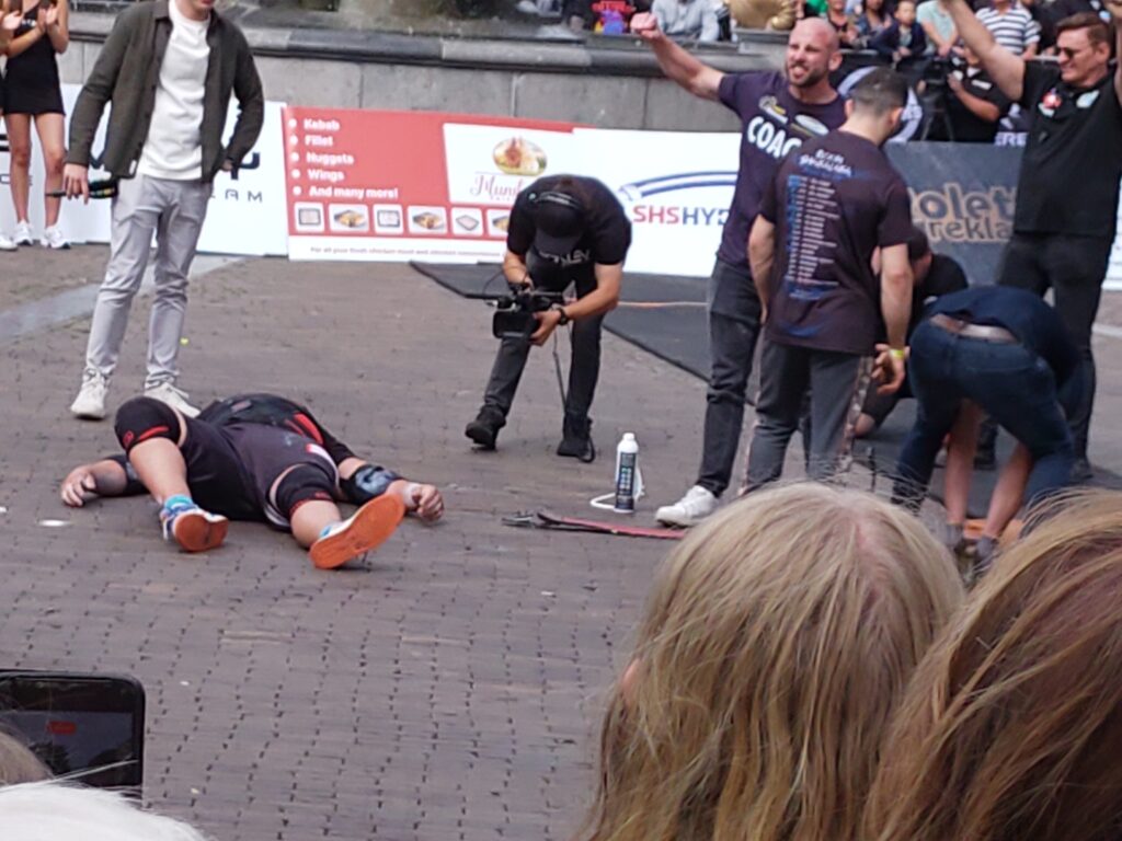 Kevin Hazeleger, sterkste man van nederland, zondag, 7 juli, 2024, finale, Brinkplein, Deventer