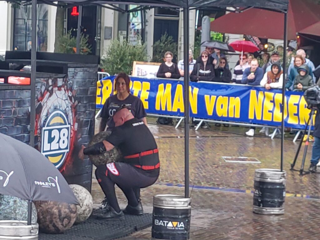 Sander van Zutphen, sterkste man van nederland, zondag, 7 juli, 2024, finale, Brinkplein, Deventer